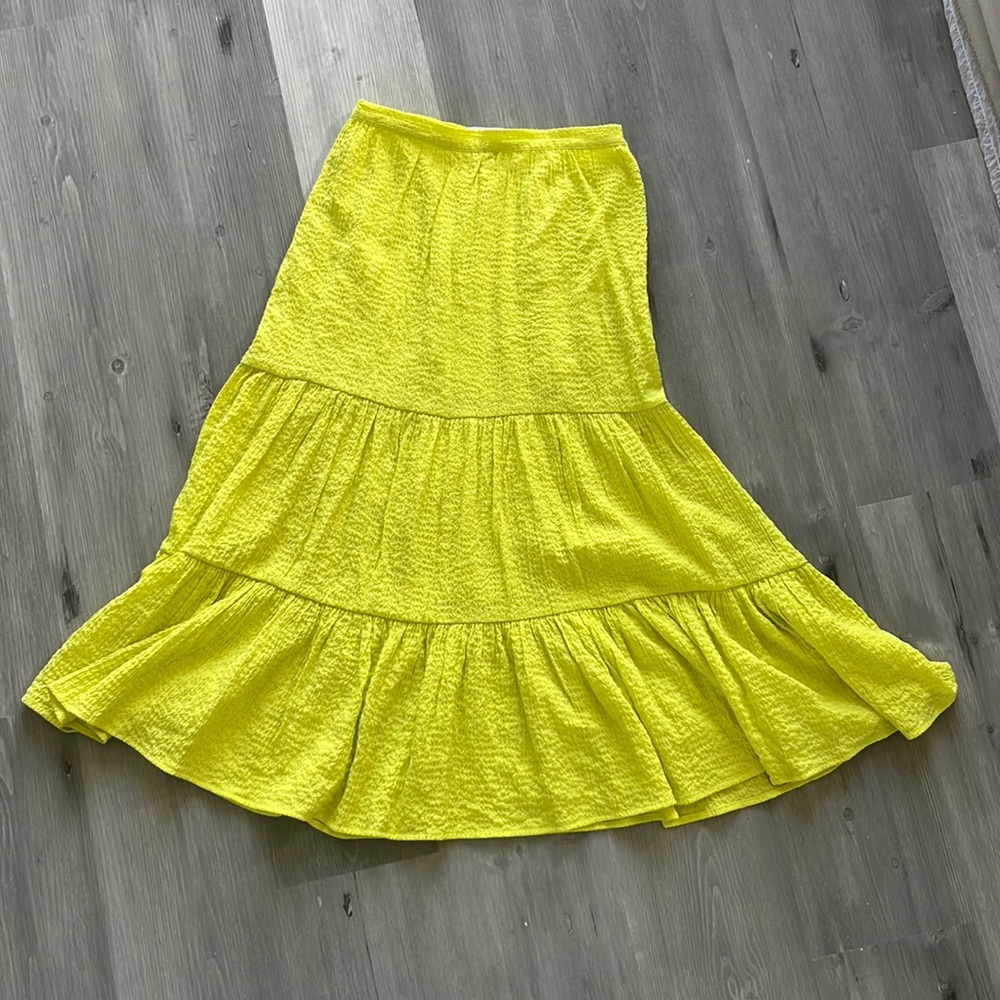 MIDI skirt